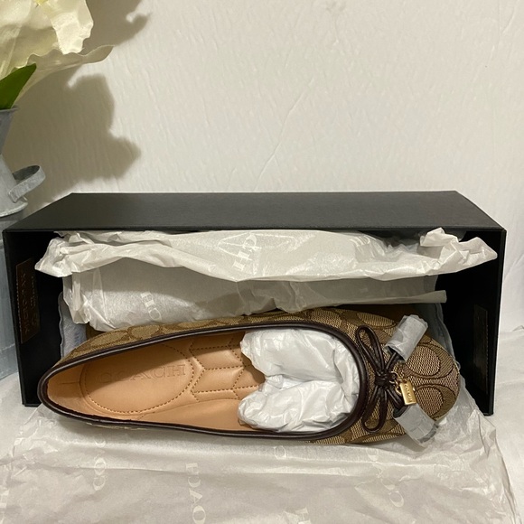 New Coach Size 5 Benni Signature Jacquard Flats - Picture 5 of 8
